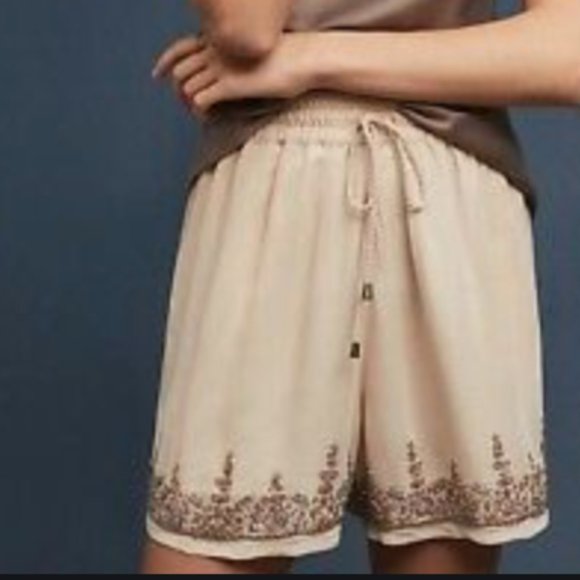 ⭐️ Maeve Embellished Beaded Boho Hipster Hippie Art Deco Farm Hip Peasant Shorts - Picture 1 of 11